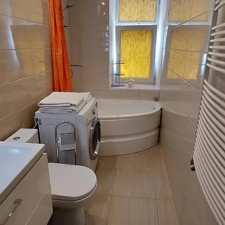 Apartment Parkcosylux Two Bedrooms Free Parking Riga