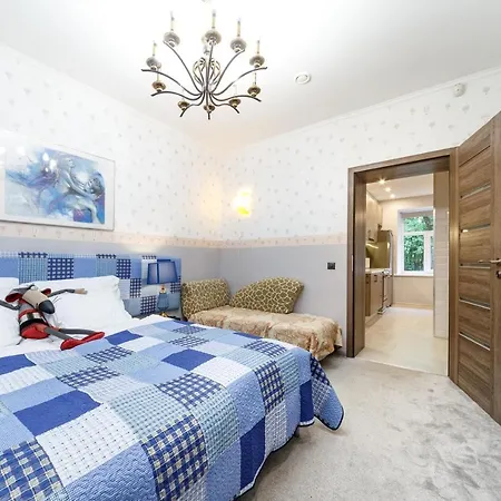 Apartment Parkcosylux Two Bedrooms Free Parking Riga