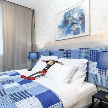Parkcosylux Two Bedrooms Free Parking Riga