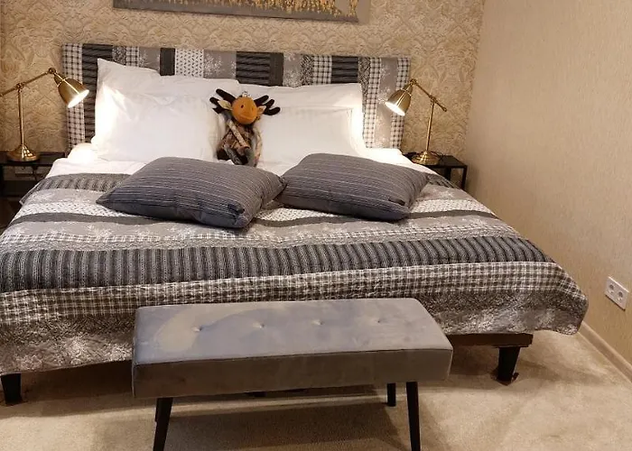 Dzīvoklis Parkcosylux Two Bedrooms Free Parking