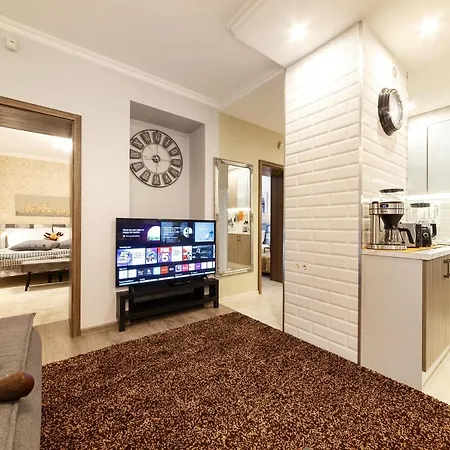 Parkcosylux Two Bedrooms Free Parking Riga